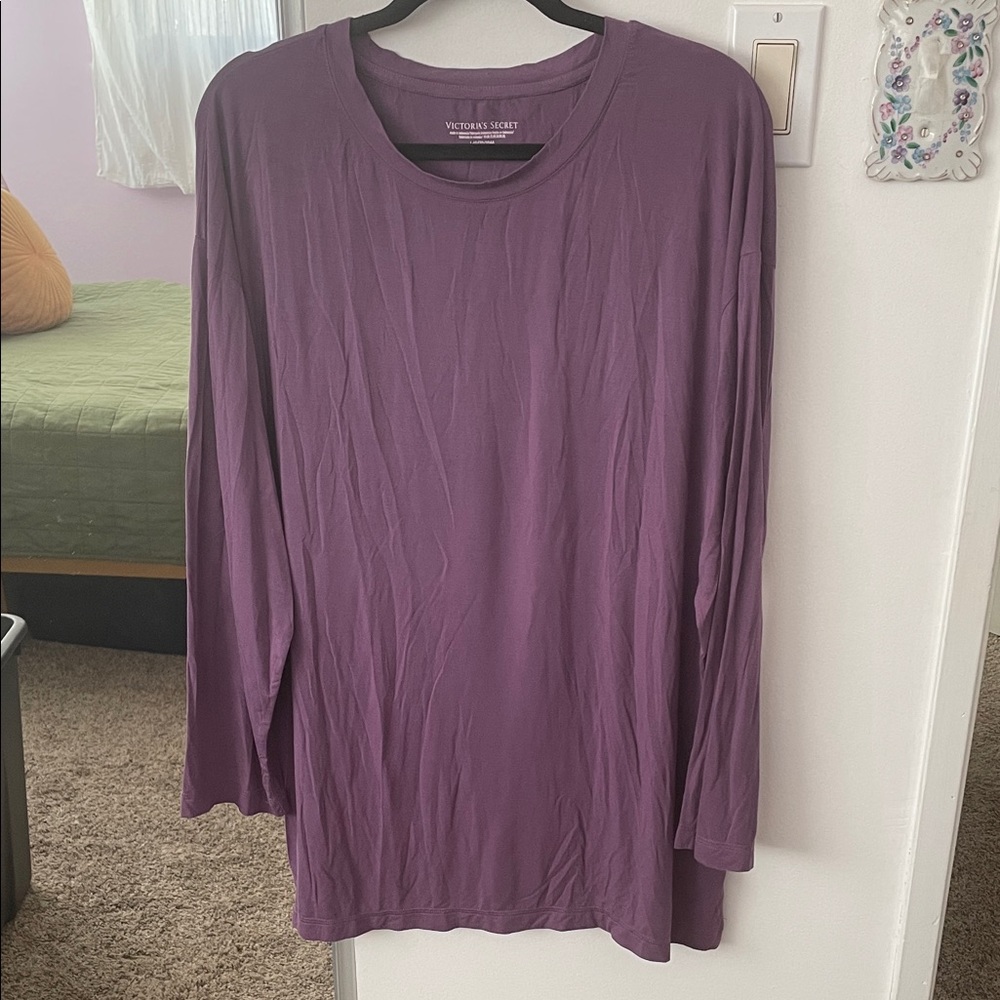 Victoria's Secret Long Sleeve Top in Rich Purple
